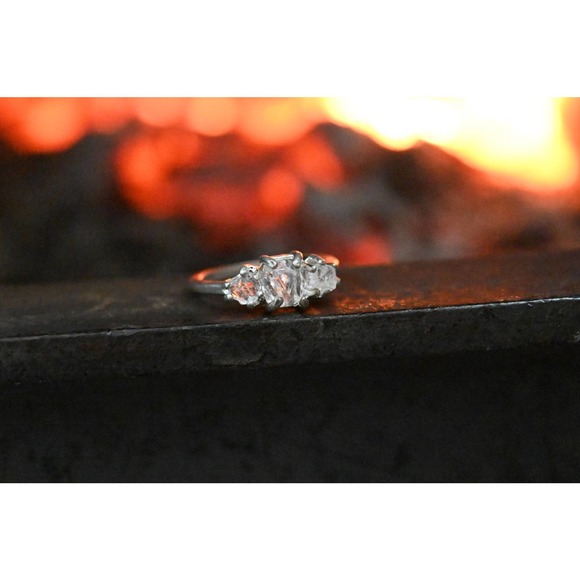 Hand Crafted Unique Engagement Ring - Picture 2 of 4